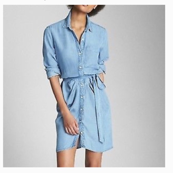 GAP Dresses & Skirts - Gap denim dress
